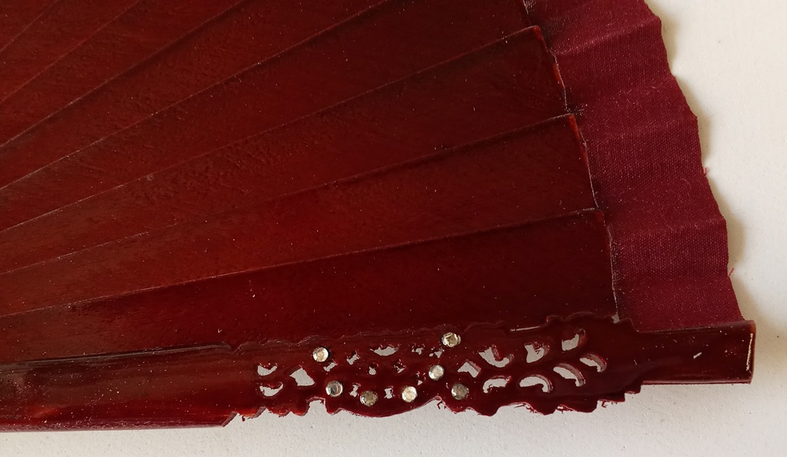 Ref. 70. Granate. Detalle